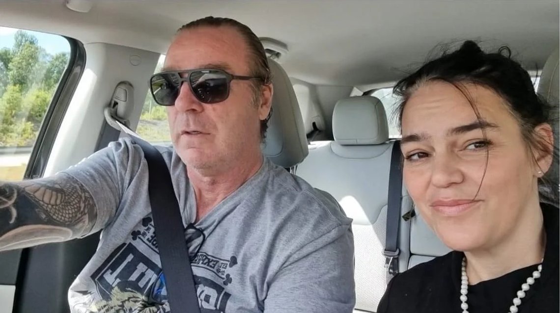 Dumpens Patrik Sjöberg og Sara Nilsson på vei for å fange enda en gjedde. Foto: Privat Dumpens Patrik Sjöberg og Sara Nilsson på vei for å fange enda en gjedde. Foto: Privat