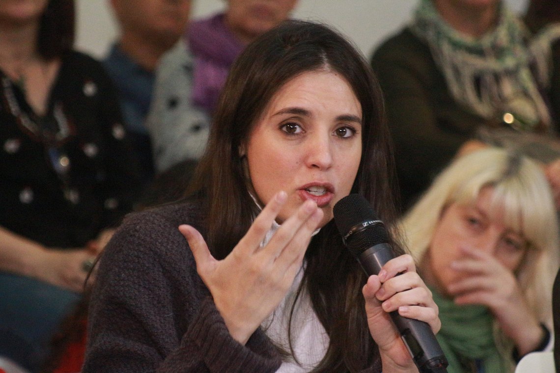 Likestillingsminister Irene Montero (34) representerer det venstreorienterte partiet Podemos. Foto: Wikimedia Commons Likestillingsminister Irene Montero (34) representerer det venstreorienterte partiet Podemos. Foto: Wikimedia Commons