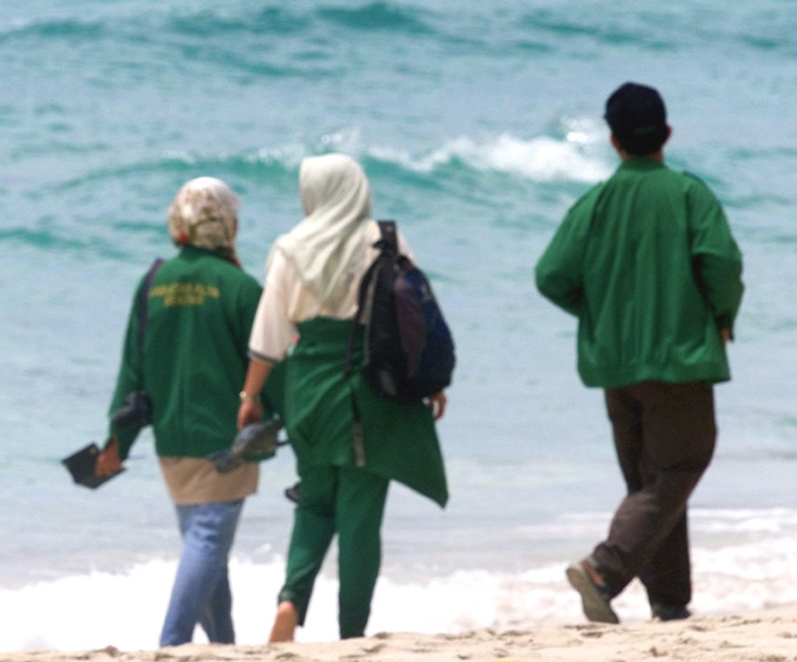 Muslimske kvinner på Terengganu vil nå bli straffet for graviditet utenom ekteskap, samt for å "oppføre seg som menn". Foto: AP/Vincent Thian Muslimske kvinner på Terengganu vil nå bli straffet for graviditet utenom ekteskap, samt for å "oppføre seg som menn". Foto: AP/Vincent Thian