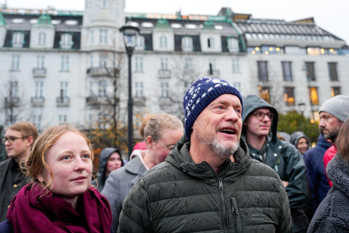 Raymond Johansen mener Oslo er en trygg by. Her under en markering mot nynazistiske grupper på Eidsvolls plass.
Foto: Javad Parsa / NTB Raymond Johansen mener Oslo er en trygg by. Her under en markering mot nynazistiske grupper på Eidsvolls plass.
Foto: Javad Parsa / NTB