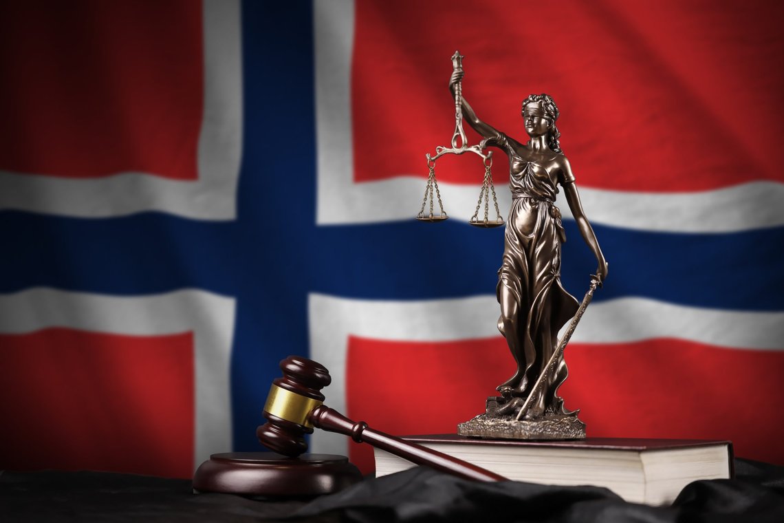 Dom og straff er en del av en fungerende rettsstat, men er Norge i ferd med å miste grepet?. Foto: Shutterstock, Mehaniq, Ukraina. Dom og straff er en del av en fungerende rettsstat, men er Norge i ferd med å miste grepet?. Foto: Shutterstock, Mehaniq, Ukraina.