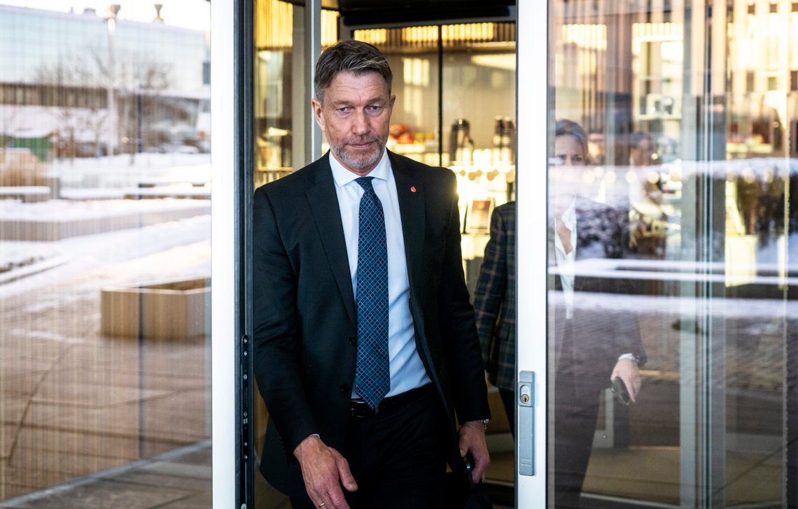 Olje- og energiminister Terje Aasland advarer om at en toprismodell på strøm mest sannsynlig er i strid med EØS-avtalen. Foto: Ole Berg-Rusten / NTB Olje- og energiminister Terje Aasland advarer om at en toprismodell på strøm mest sannsynlig er i strid med EØS-avtalen. Foto: Ole Berg-Rusten / NTB