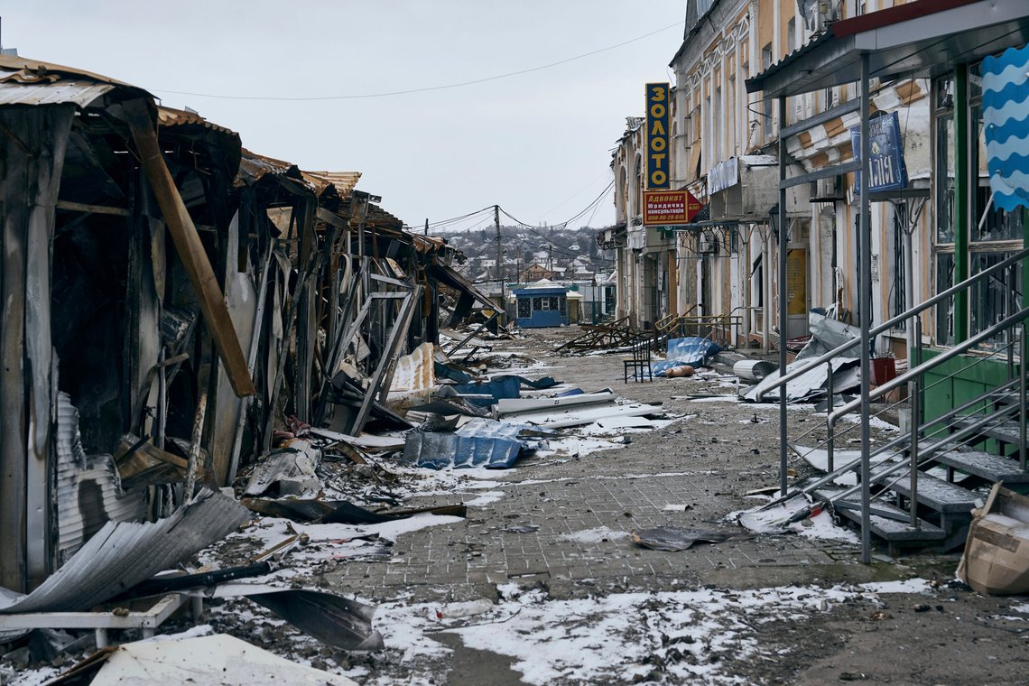 Et ødelagt område av byen Bakhmut, hvor russiske og ukrainske styrker utkjemper harde kamper. Foto: AP /LIBKOS/ NTB Et ødelagt område av byen Bakhmut, hvor russiske og ukrainske styrker utkjemper harde kamper. Foto: AP /LIBKOS/ NTB