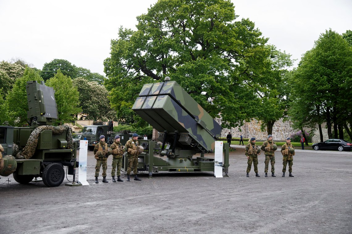 Nasams (Norwegian Advanced Surface to Air Missile System) på Festningsplassen i Oslo. Canada kjøper nå et slikt system som de gir bort til Ukraina. Illustrasjonsfoto: Cornelius Poppe, NTB. Nasams (Norwegian Advanced Surface to Air Missile System) på Festningsplassen i Oslo. Canada kjøper nå et slikt system som de gir bort til Ukraina. Illustrasjonsfoto: Cornelius Poppe, NTB.
