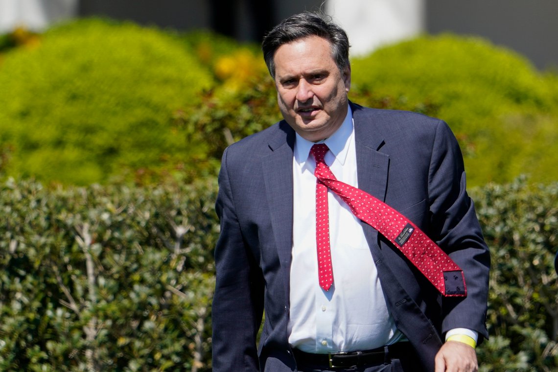 FILE - White House chief of staff Ron Klain walks to the South Lawn of the White House to attend an event celebrating the confirmation of Judge Ketanji Brown Jackson as the first Black woman to reach the Supreme Court in Washington, April 8, 2022. Klain, who has spent more than two years as President Joe Biden's top aide, is preparing to exit his post in the coming weeks, according to a person familiar with Klain's plans. (AP Photo/Andrew Harnik, File) FILE - White House chief of staff Ron Klain walks to the South Lawn of the White House to attend an event celebrating the confirmation of Judge Ketanji Brown Jackson as the first Black woman to reach the Supreme Court in Washington, April 8, 2022. Klain, who has spent more than two years as President Joe Biden's top aide, is preparing to exit his post in the coming weeks, according to a person familiar with Klain's plans. (AP Photo/Andrew Harnik, File)