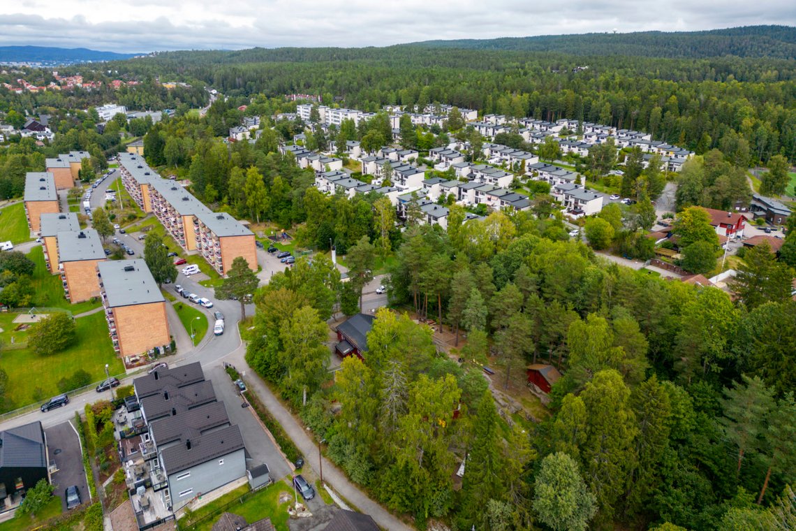 Regjeringen vil foreslå endringer i både plan- og bygningsloven og husleieloven for å sikre flere boliger til flyktninger. Illustrasjonsfoto: Håkon Mosvold Larsen / NTB Regjeringen vil foreslå endringer i både plan- og bygningsloven og husleieloven for å sikre flere boliger til flyktninger. Illustrasjonsfoto: Håkon Mosvold Larsen / NTB
