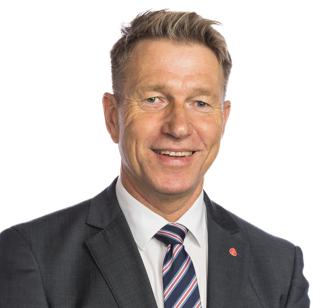 Olje- og energiminister Terje Aasland (Arbeiderpartiet). Foto fra Stortinget.no. Olje- og energiminister Terje Aasland (Arbeiderpartiet). Foto fra Stortinget.no.