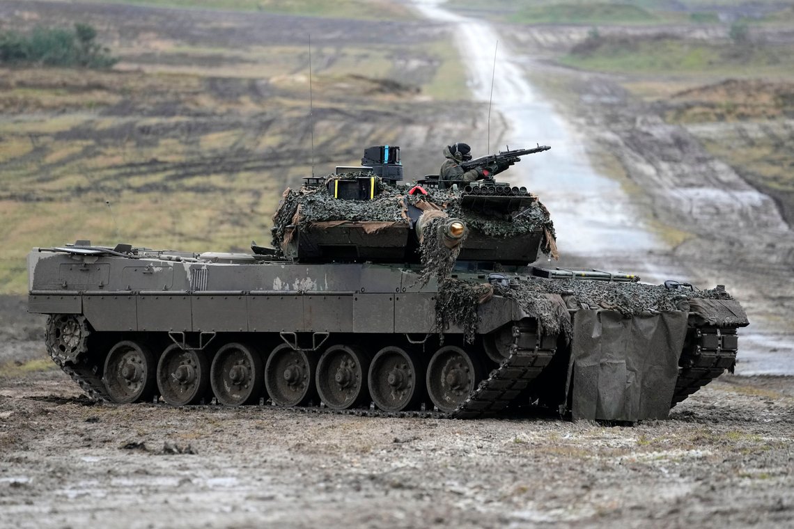 29 prosent av FrPs velgere mener Russland bør få landområder i Ukraina for å få slutt på krigen. Foto: AP/Martin Meissner 29 prosent av FrPs velgere mener Russland bør få landområder i Ukraina for å få slutt på krigen. Foto: AP/Martin Meissner