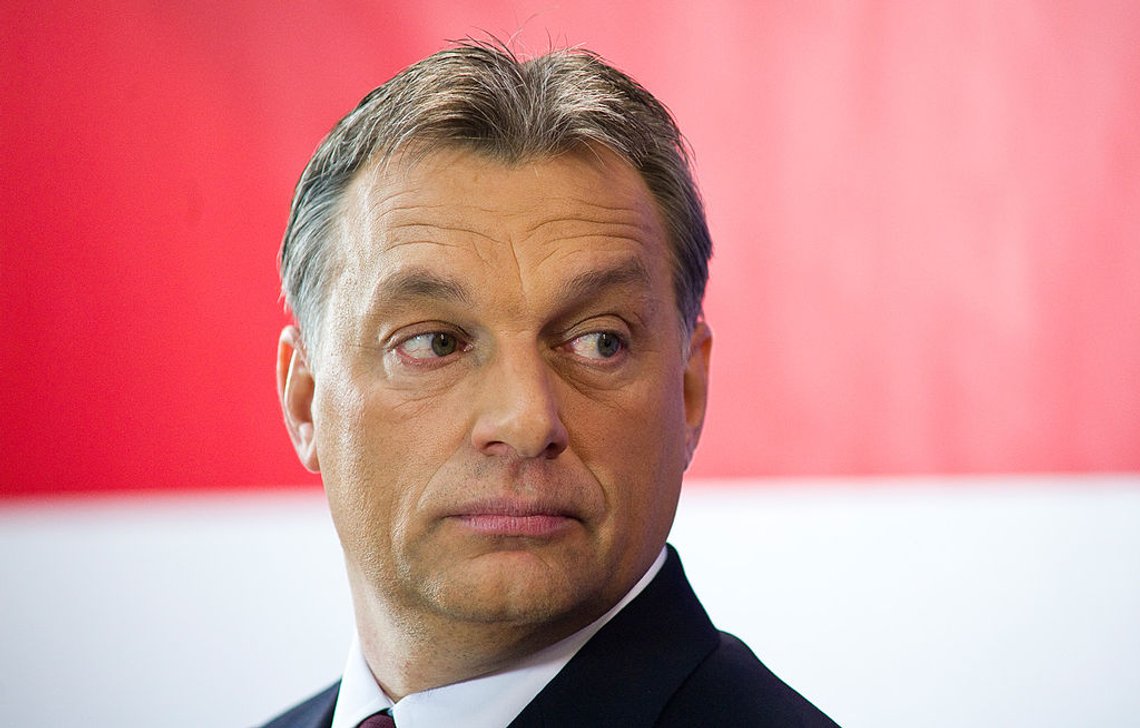 Russland vinner ikke denne krigen, men de kan heller ikke tape fordi de har atomvåpen. Disse kjensgjerningene legger til rette for en potensiell tragedie, sier Viktor Orbán. Foto: Wikimedia Commons Russland vinner ikke denne krigen, men de kan heller ikke tape fordi de har atomvåpen. Disse kjensgjerningene legger til rette for en potensiell tragedie, sier Viktor Orbán. Foto: Wikimedia Commons