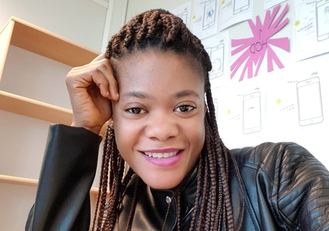 Den ene av søstrene, Brenda Elfa Adam Sarfo (23). Skjermdump fra Facebook Den ene av søstrene, Brenda Elfa Adam Sarfo (23). Skjermdump fra Facebook