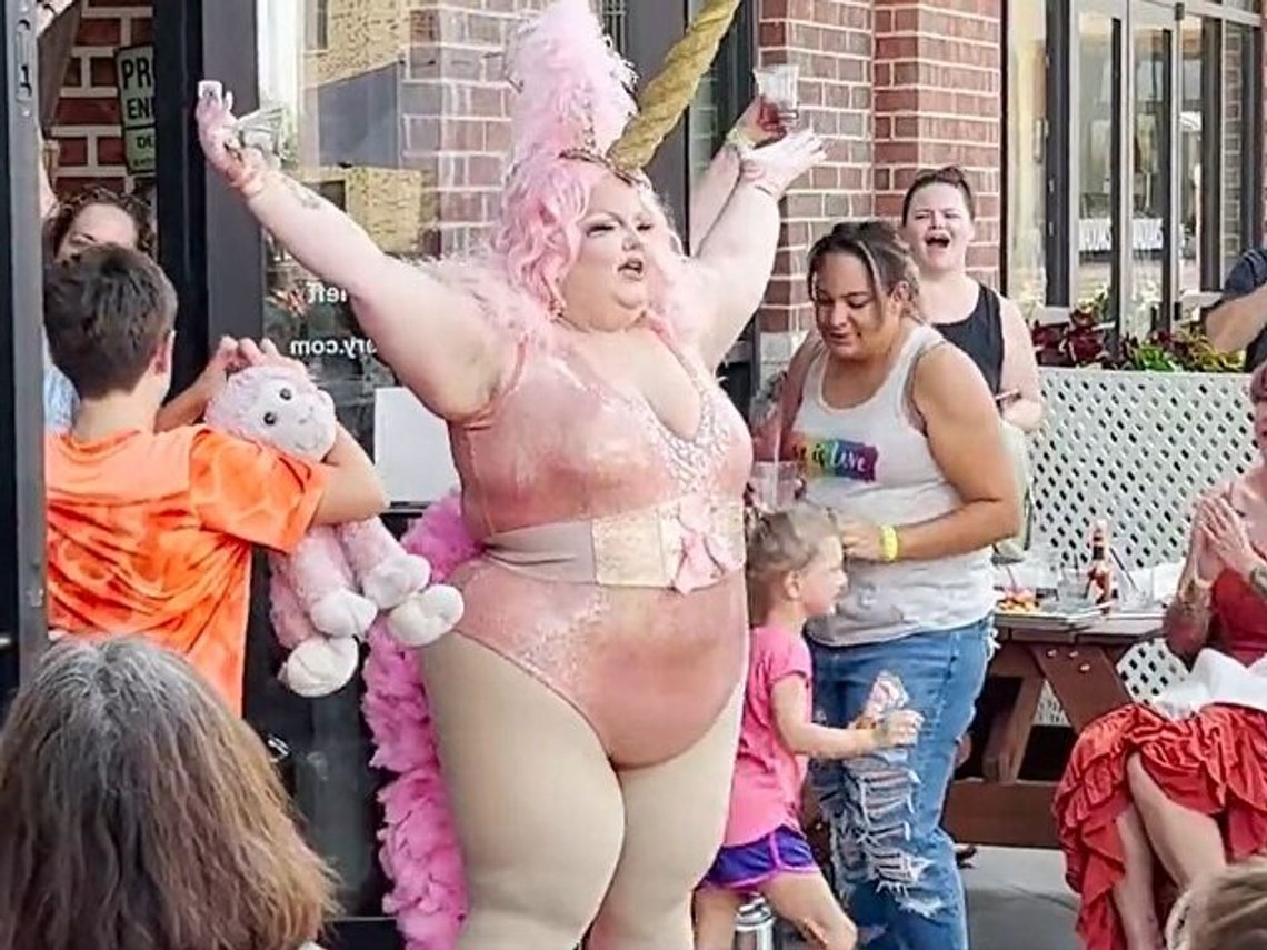 Drag show US-style Drag show US-style