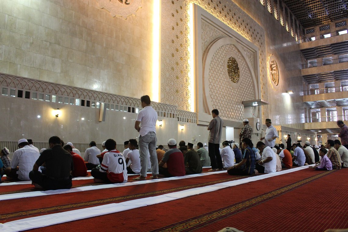 Muslimer i Norge, skal ifølge en undersøkelse, være mer opptatt av likestilling i hjemmet enn hva kristne og majoritetsbefolkningen i Norge er. Foto: Fuzz fra Pixabay Muslimer i Norge, skal ifølge en undersøkelse, være mer opptatt av likestilling i hjemmet enn hva kristne og majoritetsbefolkningen i Norge er. Foto: Fuzz fra Pixabay