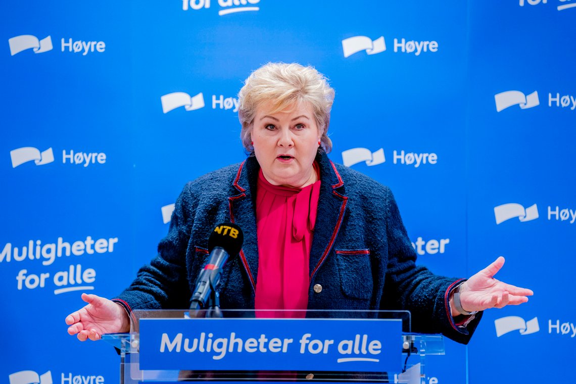 Høyres leder Erna Solberg sier hun tror innsatsen hennes regjering la ned i 2016 gjorde sitt til at Norge kunne ta plass i FNs sikkerhetsråd i 2021. Foto: Stian Lysberg Solum / NTB Høyres leder Erna Solberg sier hun tror innsatsen hennes regjering la ned i 2016 gjorde sitt til at Norge kunne ta plass i FNs sikkerhetsråd i 2021. Foto: Stian Lysberg Solum / NTB