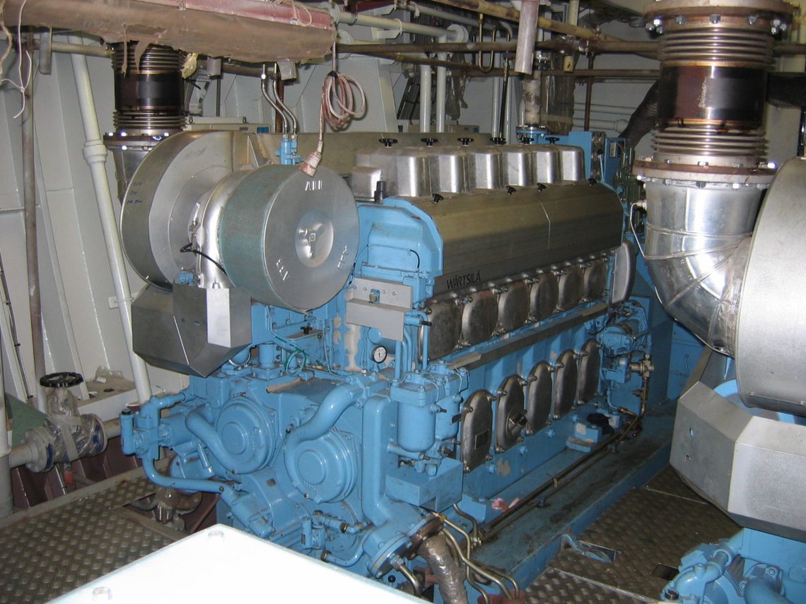 Den tidligere sølvmedaljevinneren i OL, Kjell Storelid, eksperimenterer med båtmotorer som kan gå på ammoniakk. Illustrasjonsbilde: Wikimedia Commons. Den tidligere sølvmedaljevinneren i OL, Kjell Storelid, eksperimenterer med båtmotorer som kan gå på ammoniakk. Illustrasjonsbilde: Wikimedia Commons.
