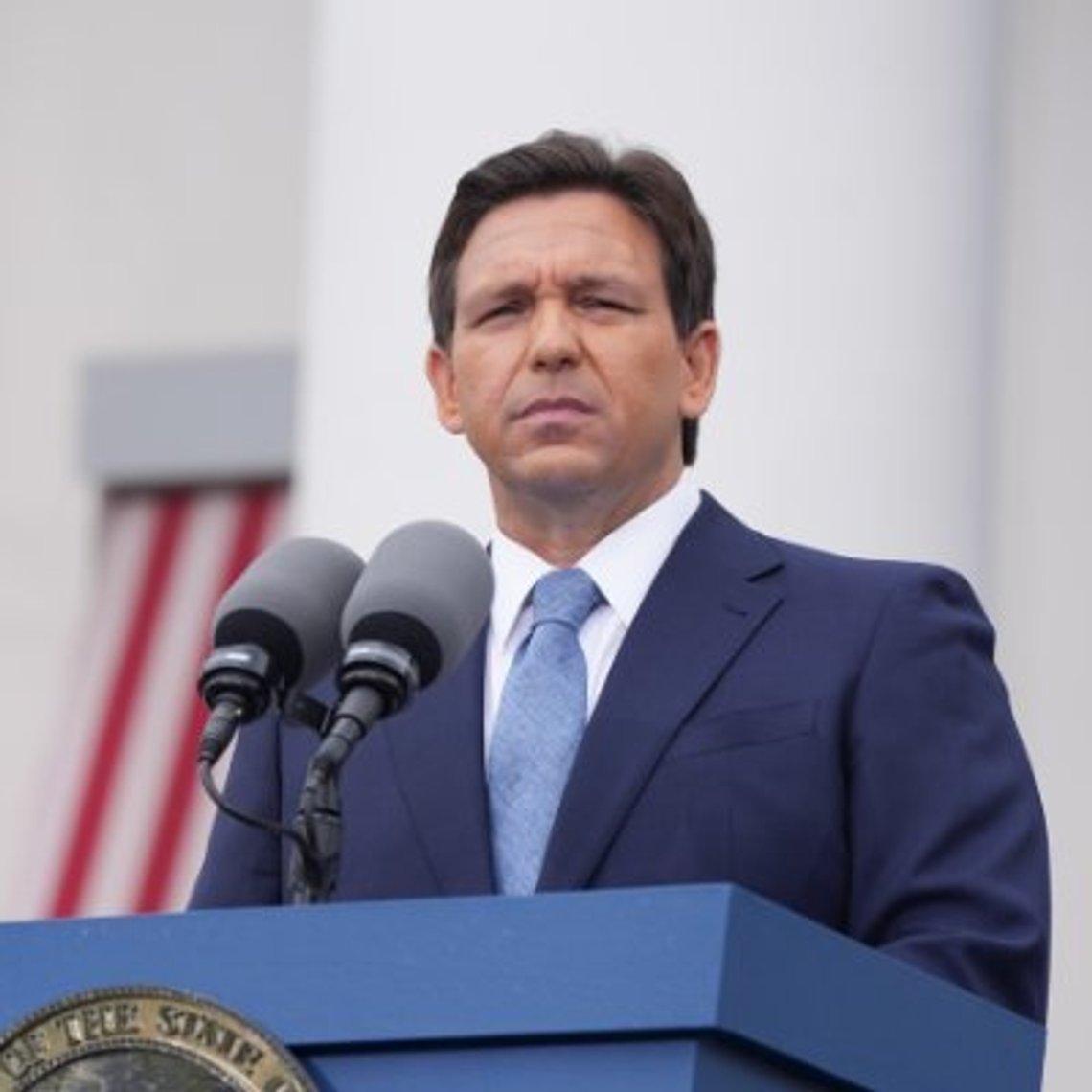 Floridas guvernør Ron DeSantis foreslår strenge tiltak mot illegale migranter. Foto: Twitter/ DeSantis Floridas guvernør Ron DeSantis foreslår strenge tiltak mot illegale migranter. Foto: Twitter/ DeSantis