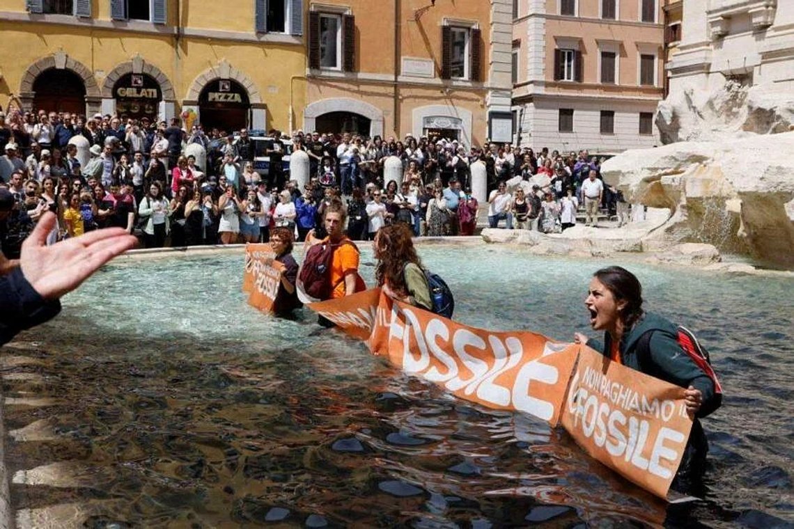 Foto: Reuters via AP Foto: Reuters via AP