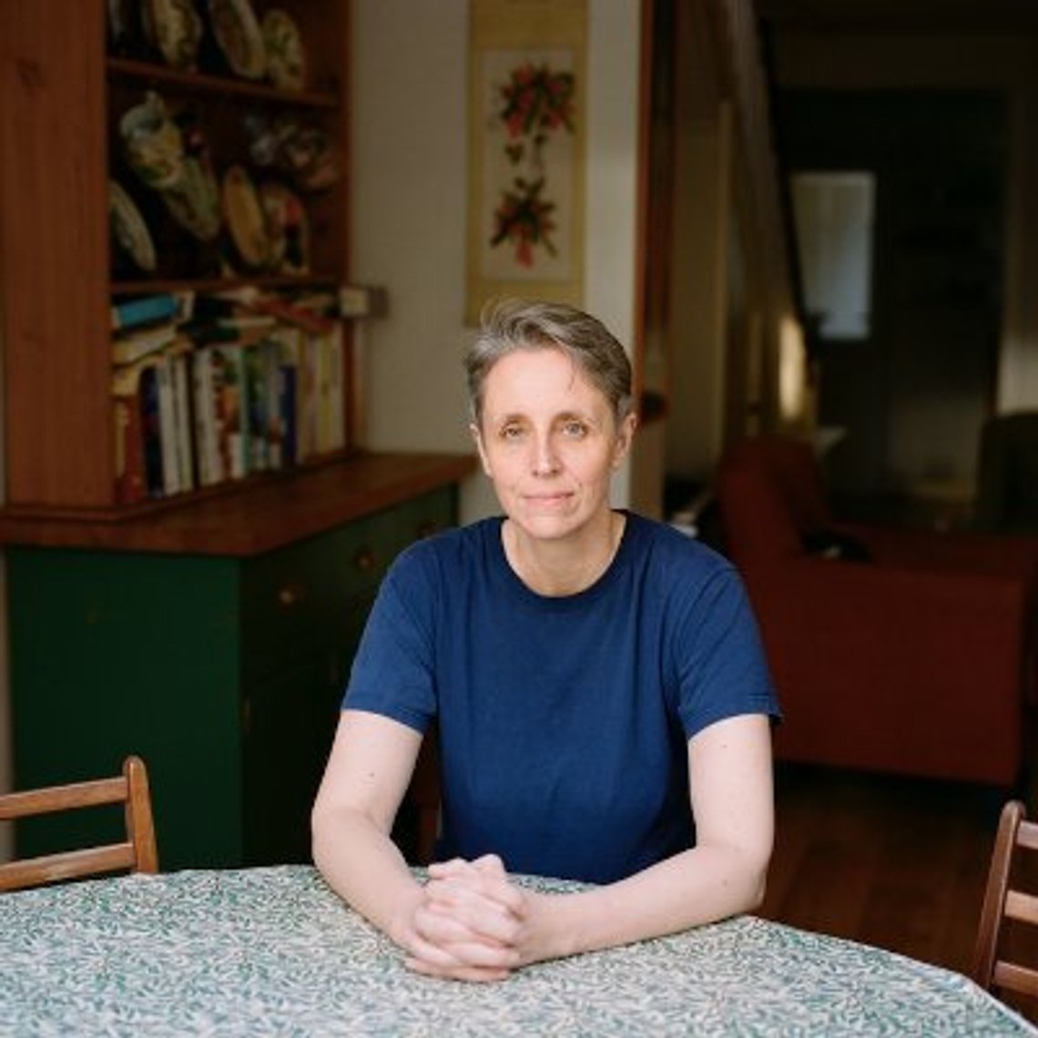 Kathleen Stock er filosof, men ønskes ikke velkommen av LGBTQ-mobben ved Oxford University, siden hun kun trenger to fingre for å telle opp antall kjønn. Foto: Twitter/ Kathleen Stock Kathleen Stock er filosof, men ønskes ikke velkommen av LGBTQ-mobben ved Oxford University, siden hun kun trenger to fingre for å telle opp antall kjønn. Foto: Twitter/ Kathleen Stock