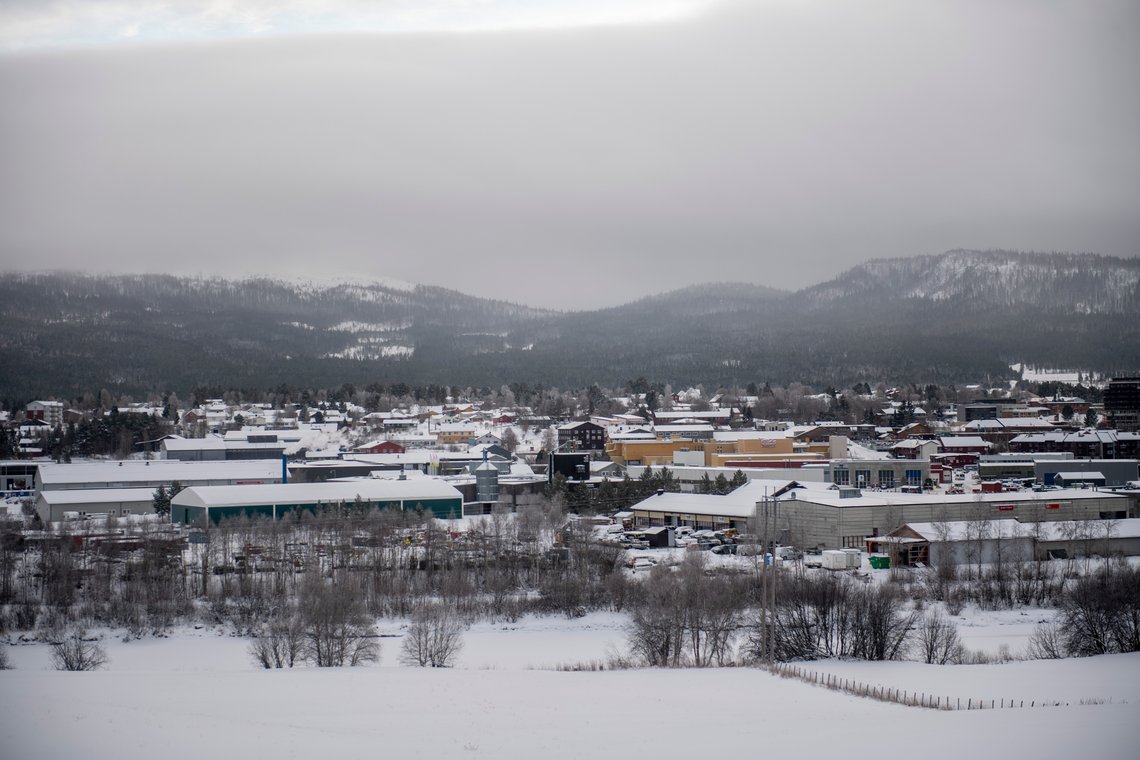 Oversiktsbilde over Tynset kommune i Østerdalen. Med 3,2 minusgrader natt til tirsdag, lar sommeren vente på seg, og klimahysterikerne kan fortsatt kjøle seg ned.
Foto: Annika Byrde / NTB Oversiktsbilde over Tynset kommune i Østerdalen. Med 3,2 minusgrader natt til tirsdag, lar sommeren vente på seg, og klimahysterikerne kan fortsatt kjøle seg ned.
Foto: Annika Byrde / NTB