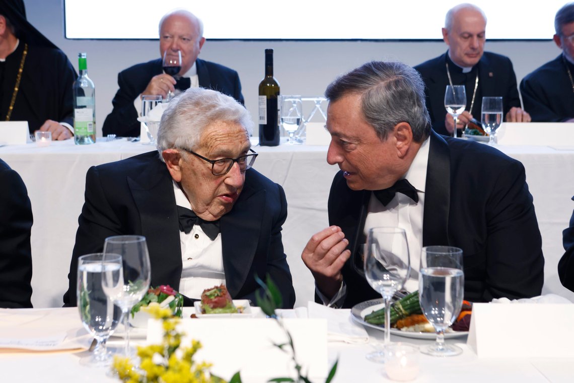 IMAGE DISTRIBUTED FOR APPEAL OF CONSCIENCE FOUNDATION - Henry Kissinger, Former US Secretary of State and 1999 Appeal of Conscience World Statesman award, speaks with Mario Draghi, Prime Minister of Italy, during the 57th Annual Appeal of Conscience Foundation Gala held at The Pierre Hotel on Monday, Sept. 19, 2022, in New York. (Jason DeCrow/AP Images for Appeal of Conscience Foundation) IMAGE DISTRIBUTED FOR APPEAL OF CONSCIENCE FOUNDATION - Henry Kissinger, Former US Secretary of State and 1999 Appeal of Conscience World Statesman award, speaks with Mario Draghi, Prime Minister of Italy, during the 57th Annual Appeal of Conscience Foundation Gala held at The Pierre Hotel on Monday, Sept. 19, 2022, in New York. (Jason DeCrow/AP Images for Appeal of Conscience Foundation)