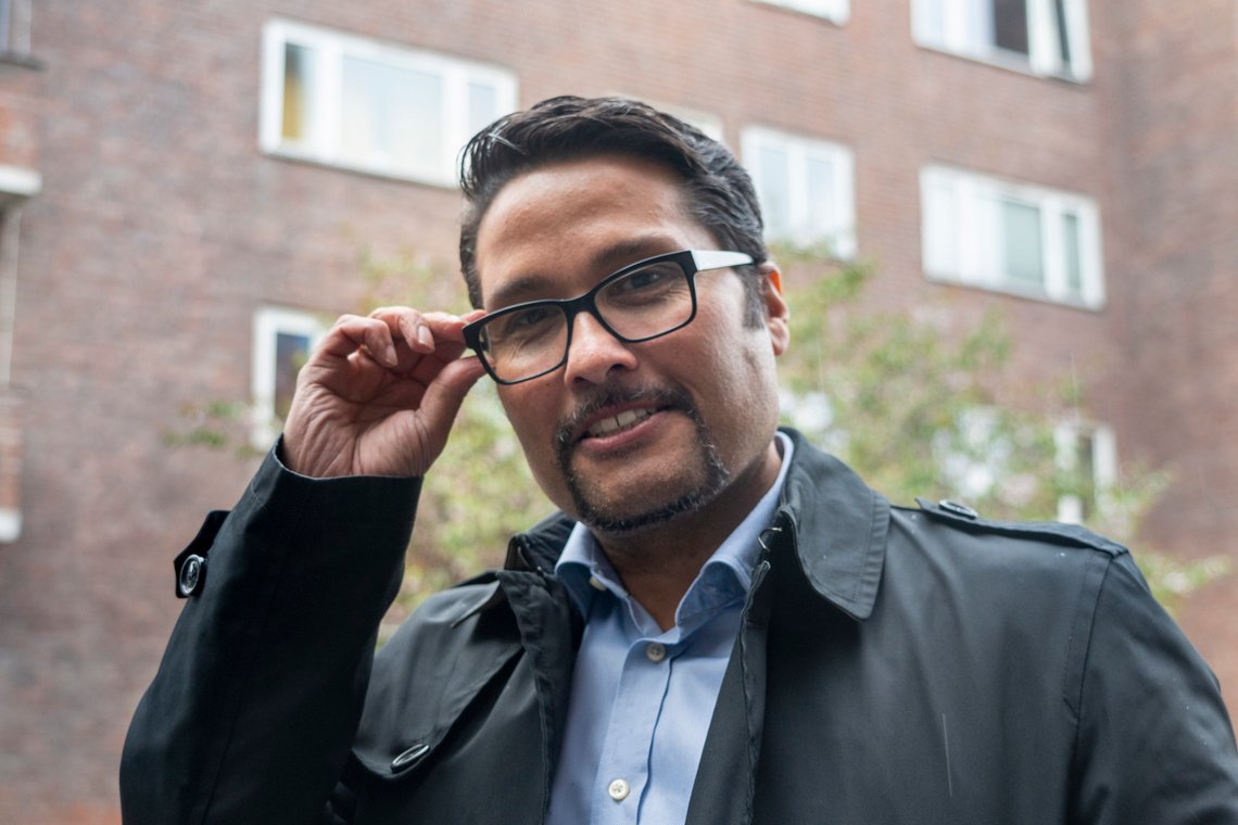 Oslo 20210526.
Obos-sjef Daniel Siraj poserer for et bilde i forkant av et digitalt møte med medlemmene i OBOS.
Foto: Terje Pedersen / NTB Oslo 20210526.
Obos-sjef Daniel Siraj poserer for et bilde i forkant av et digitalt møte med medlemmene i OBOS.
Foto: Terje Pedersen / NTB