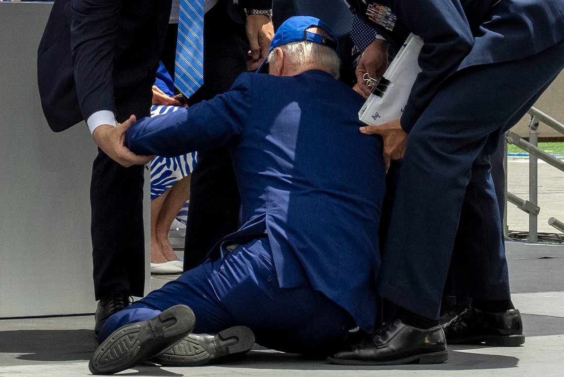 President Joe Biden falls on stage after handing out diplomas during the 2023 United States Air Force Academy Graduation Ceremony at Falcon Stadium, Thursday, June 1, 2023, at the United States Air Force Academy in Colorado Springs, Colo. (AP Photo/Andrew Harnik) President Joe Biden falls on stage after handing out diplomas during the 2023 United States Air Force Academy Graduation Ceremony at Falcon Stadium, Thursday, June 1, 2023, at the United States Air Force Academy in Colorado Springs, Colo. (AP Photo/Andrew Harnik)