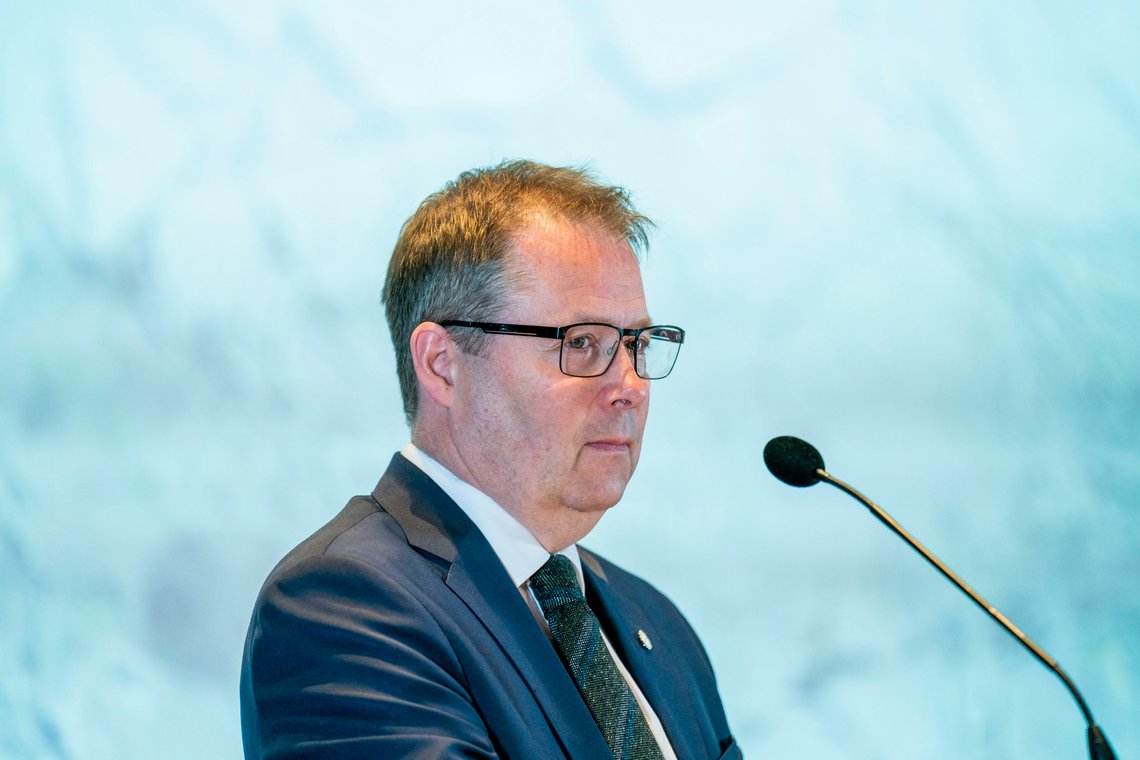 Forsvarsminister Bjørn Arild Gram (Sp). Foto: Fredrik Varfjell / NTB Forsvarsminister Bjørn Arild Gram (Sp). Foto: Fredrik Varfjell / NTB
