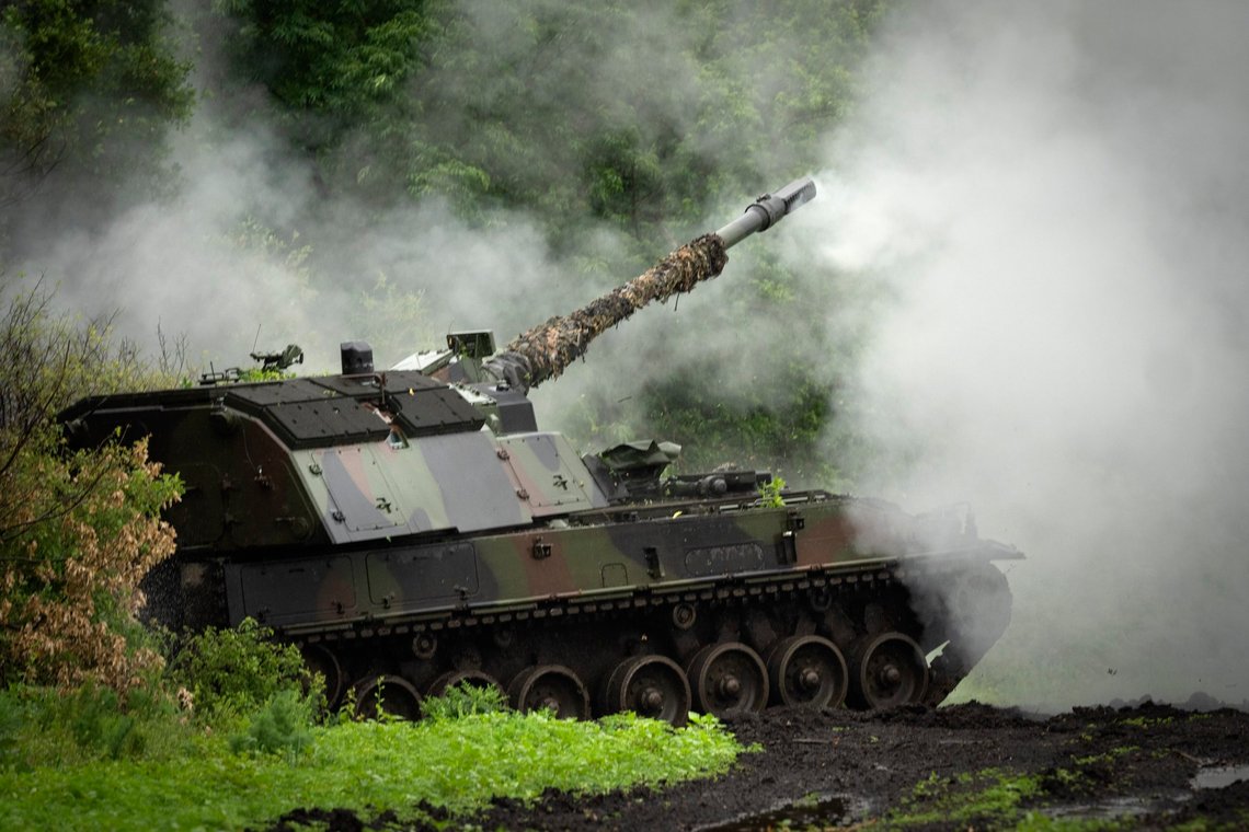 Ukrainian soldiers fire artillery toward Russian positions at the front line near Bakhmut in Ukraine’s Donetsk region on Saturday, May 27, 2023. Analysts say Moscow has learned from its mistakes so far in Ukraine and has improved its weapons and skills. (AP Photo/Efrem Lukatsky, File) Ukrainian soldiers fire artillery toward Russian positions at the front line near Bakhmut in Ukraine’s Donetsk region on Saturday, May 27, 2023. Analysts say Moscow has learned from its mistakes so far in Ukraine and has improved its weapons and skills. (AP Photo/Efrem Lukatsky, File)