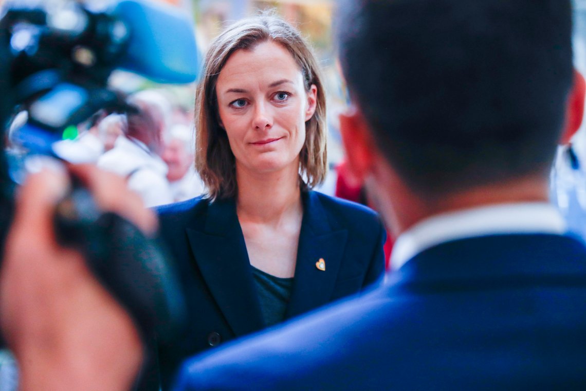 Oslo 20230625.
Tidligere kulturminister Anette Trettebergstuen er tilstede på minnemarkeringen etter 25. juni terroren, som arrangeres i samarbeid med FRI – foreningen for kjønns- og seksualitetsmangfold, Skeiv verden og Støttegruppa 25. juni.
Foto: Frederik Ringnes / NTB Oslo 20230625.
Tidligere kulturminister Anette Trettebergstuen er tilstede på minnemarkeringen etter 25. juni terroren, som arrangeres i samarbeid med FRI – foreningen for kjønns- og seksualitetsmangfold, Skeiv verden og Støttegruppa 25. juni.
Foto: Frederik Ringnes / NTB