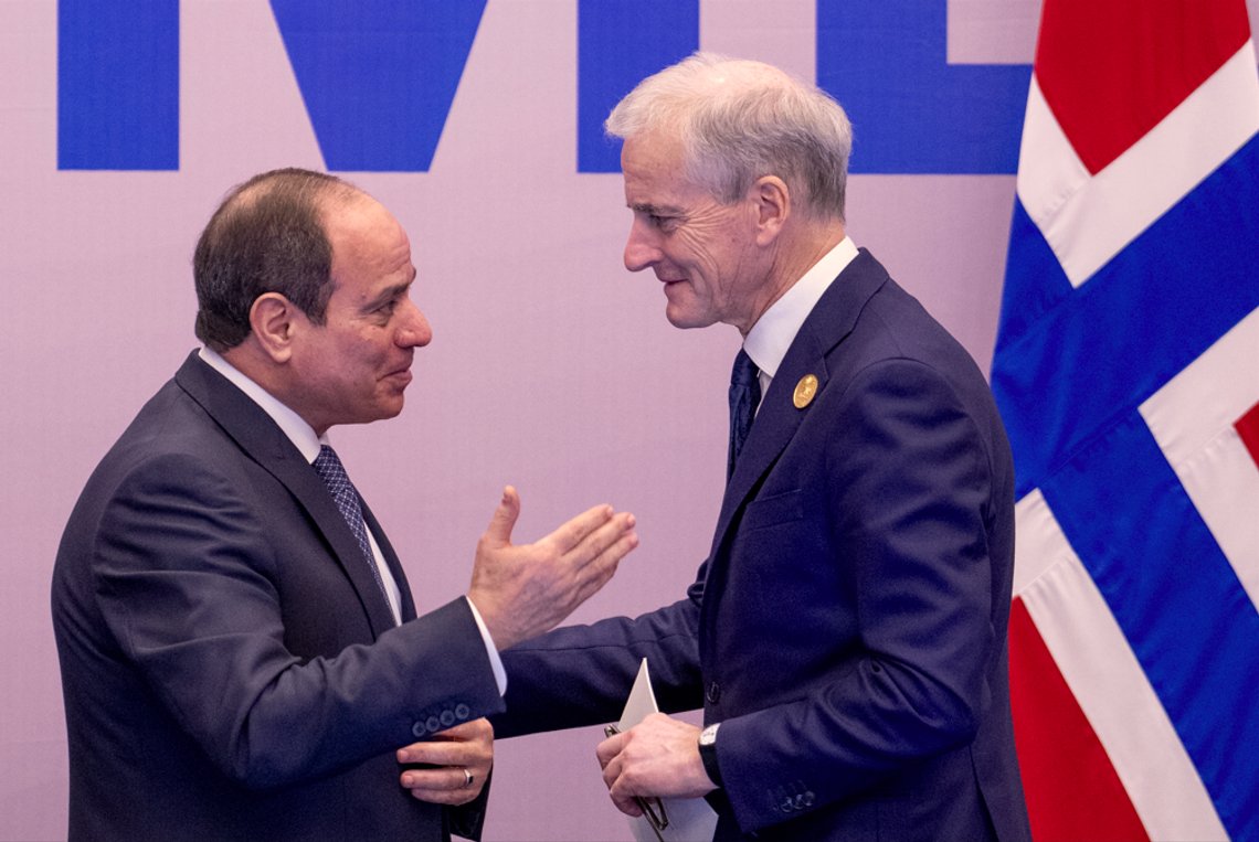 Statsminister Jonas Gahr Støre i samtale med Egypts president Abdul Fattah al-Sisi under FNs klimatoppmøte i Sharm el-Sheikh i november. Foto: Javad Parsa / NTB Statsminister Jonas Gahr Støre i samtale med Egypts president Abdul Fattah al-Sisi under FNs klimatoppmøte i Sharm el-Sheikh i november. Foto: Javad Parsa / NTB