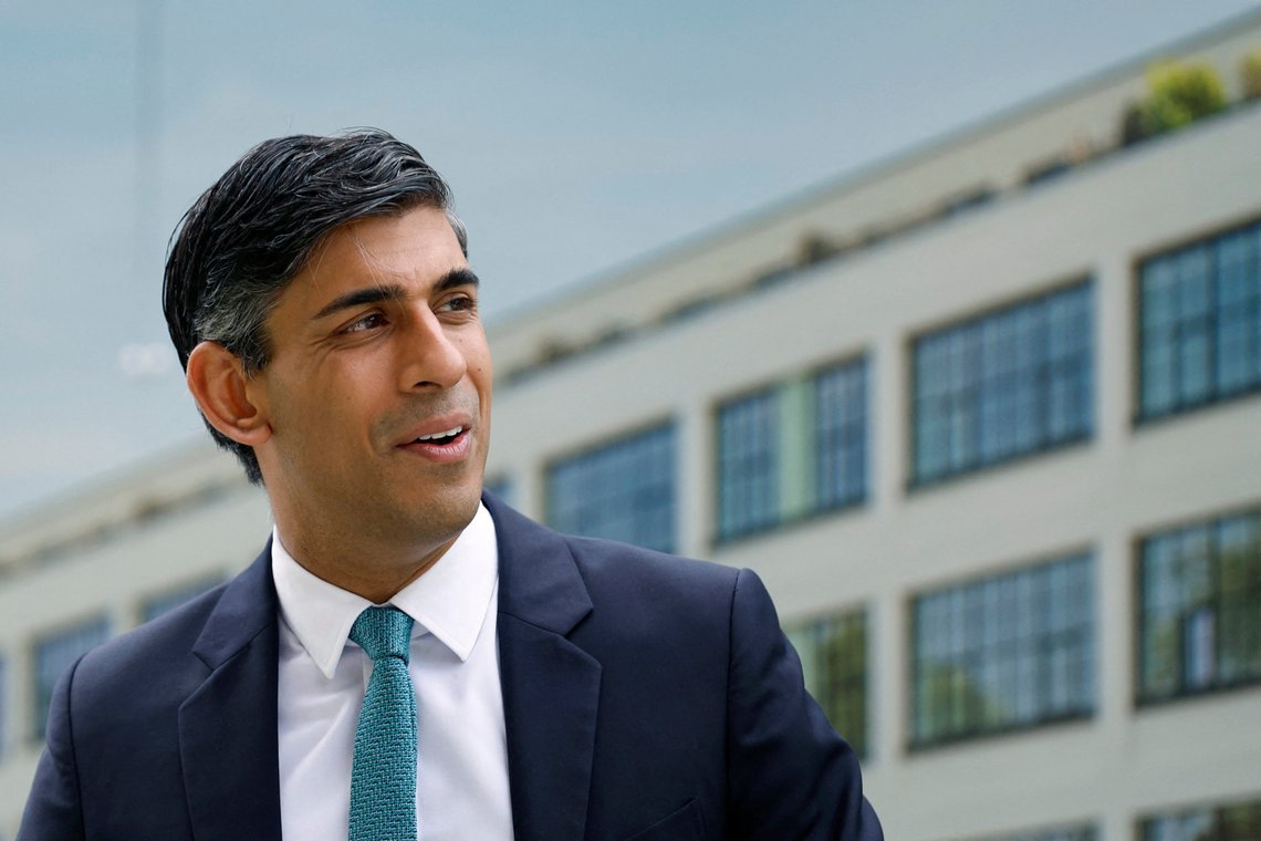 Rishi Sunak vil åpne for hundre nye olje- og gasslisenser utenfor østkysten av Skottland. Foto: Peter Cziborra/ Pool Photo/ AP/ NTB Rishi Sunak vil åpne for hundre nye olje- og gasslisenser utenfor østkysten av Skottland. Foto: Peter Cziborra/ Pool Photo/ AP/ NTB