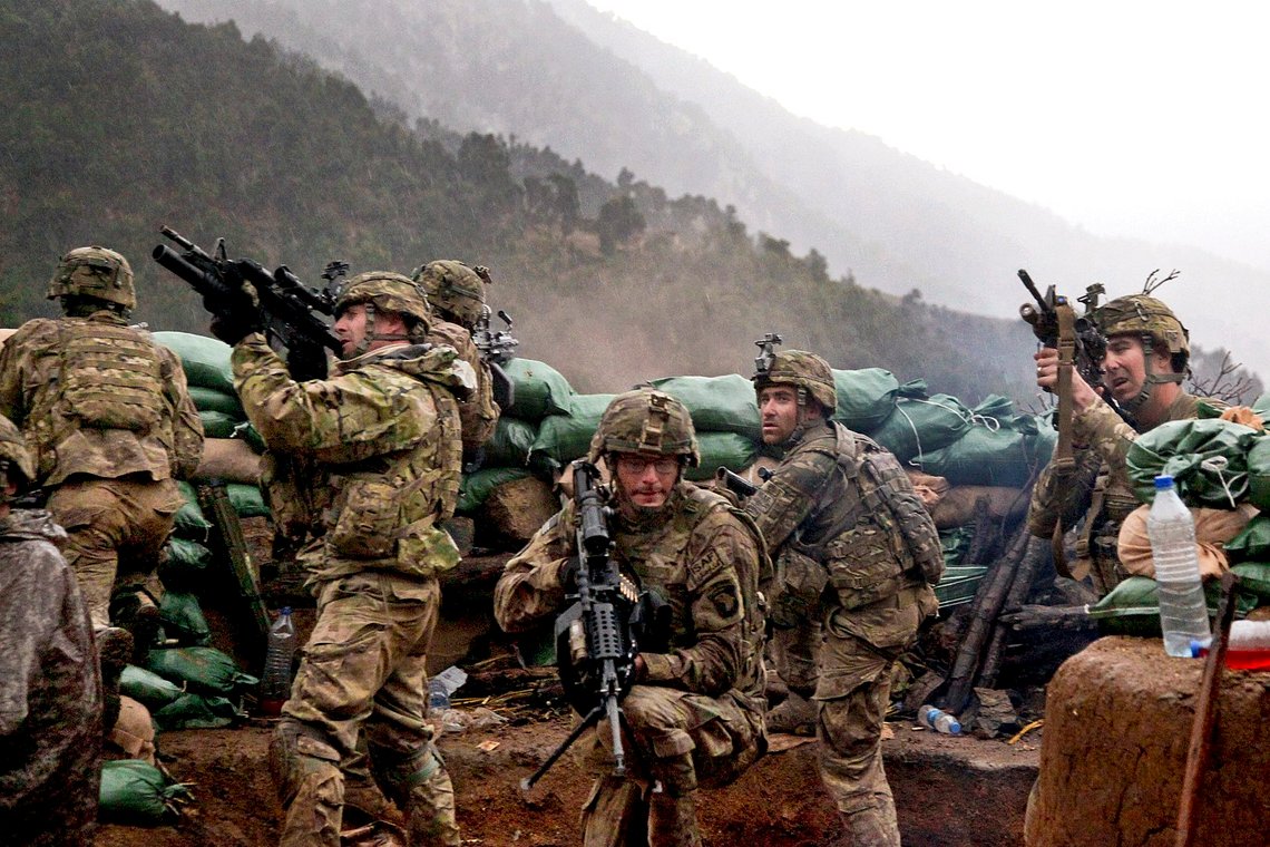 Soldater fra 101st Airborne Division i kamp med Taliban i Afghanistan i 2011. Det blir vanskelig å erstatte soldater på dette nivået etter pandemien. Foto: Wikipedia Soldater fra 101st Airborne Division i kamp med Taliban i Afghanistan i 2011. Det blir vanskelig å erstatte soldater på dette nivået etter pandemien. Foto: Wikipedia