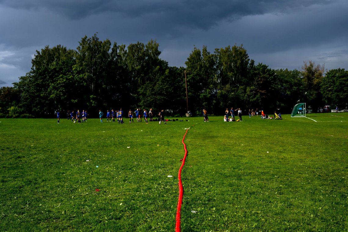 Den internasjonale fotballturneringen Norway Cup på Ekebergsletta i Oslo. Norway Cup startet i 1972 med 420 lag. Verdens største fotballturnering for barn og unge har rekordpåmelding i år. 2350 lag og rundt 30.000 spillere påmeldt, fra 30 forskjellige land.
Foto: Javad Parsa / NTB Den internasjonale fotballturneringen Norway Cup på Ekebergsletta i Oslo. Norway Cup startet i 1972 med 420 lag. Verdens største fotballturnering for barn og unge har rekordpåmelding i år. 2350 lag og rundt 30.000 spillere påmeldt, fra 30 forskjellige land.
Foto: Javad Parsa / NTB
