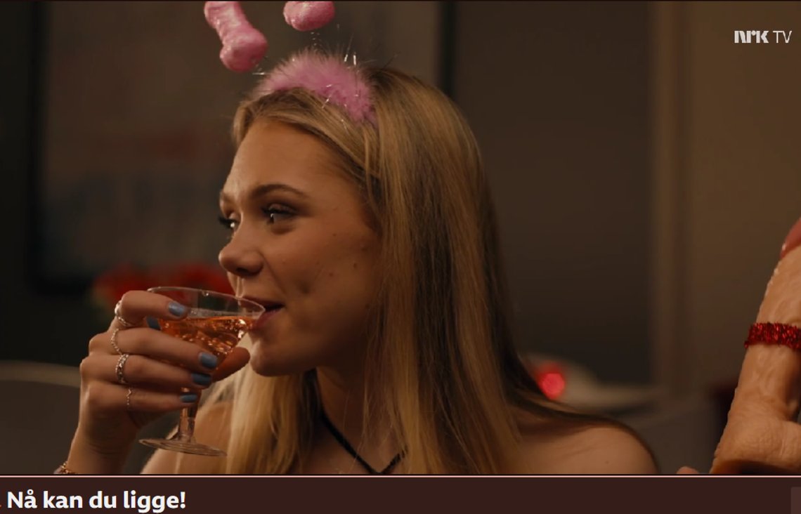 Skjermdump fra NRKs ungdomsprogram "Lik Meg." Statskanalen lager sjokkrapport om rapgruppa Roc Boyz som viste frem porno som en del av sceneshowet, men lager selv porno for 9-åringer. Skjermdump fra NRKs ungdomsprogram "Lik Meg." Statskanalen lager sjokkrapport om rapgruppa Roc Boyz som viste frem porno som en del av sceneshowet, men lager selv porno for 9-åringer.