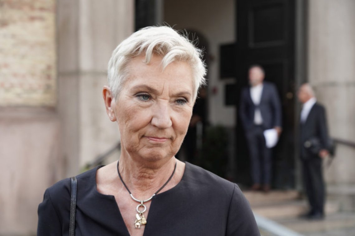 Som LO-leder gjør Peggy Hessen Følsvik en dårlig jobb. Nå satser hun på en karriere som fotballkommentator. Foto: Ole Berg-Rusten / NTB Som LO-leder gjør Peggy Hessen Følsvik en dårlig jobb. Nå satser hun på en karriere som fotballkommentator. Foto: Ole Berg-Rusten / NTB