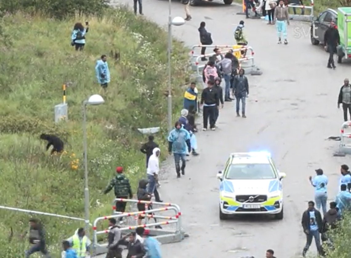 Bråket på Järvafeltet førte til 55 skadde hvorav 8 alvorlig. Skjermdump SVT Bråket på Järvafeltet førte til 55 skadde hvorav 8 alvorlig. Skjermdump SVT