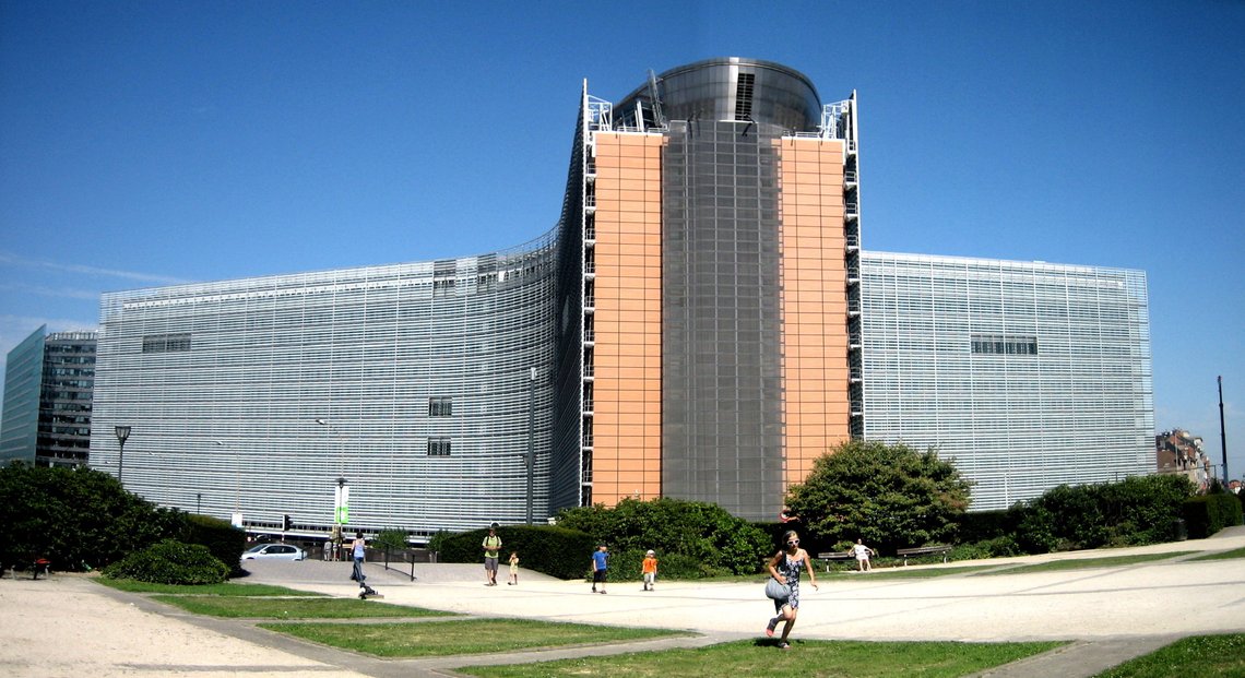 Berlaymount-bygningen i Brussel er EU-kommisjonens hovedkvarter. Her avgjøres Norges fremtid. Foto: JLogan/Wikipadia Berlaymount-bygningen i Brussel er EU-kommisjonens hovedkvarter. Her avgjøres Norges fremtid. Foto: JLogan/Wikipadia