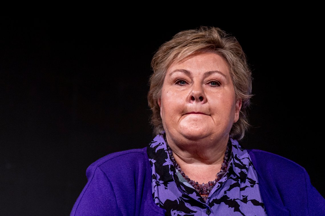 Høyre-leder Erna Solberg fortalte fredag pressen om ektemannen Sindre Finnes' aksjehandel i årene hun var statsminister. Foto: Heiko Junge / NTB Høyre-leder Erna Solberg fortalte fredag pressen om ektemannen Sindre Finnes' aksjehandel i årene hun var statsminister. Foto: Heiko Junge / NTB