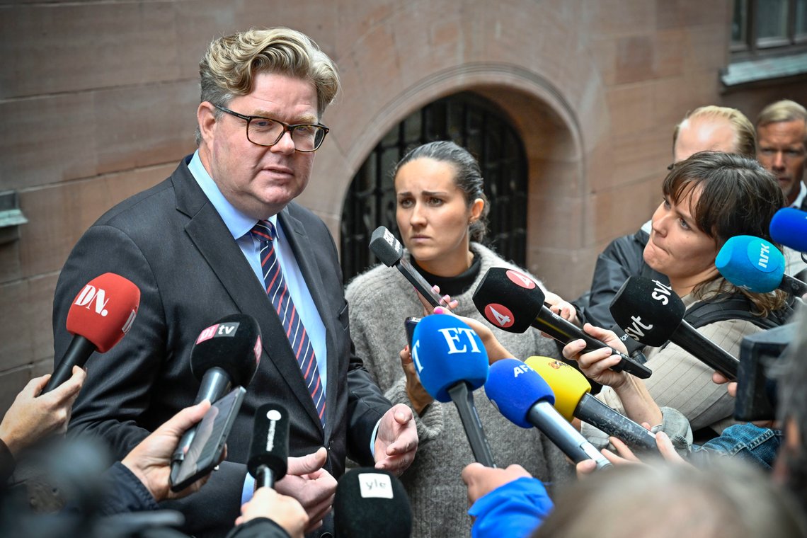 Sveriges justisminister Gunnar Strömmer på tirsdagens pressekonferanse. Foto: Jonas Ekströmer / TT / NTB Sveriges justisminister Gunnar Strömmer på tirsdagens pressekonferanse. Foto: Jonas Ekströmer / TT / NTB