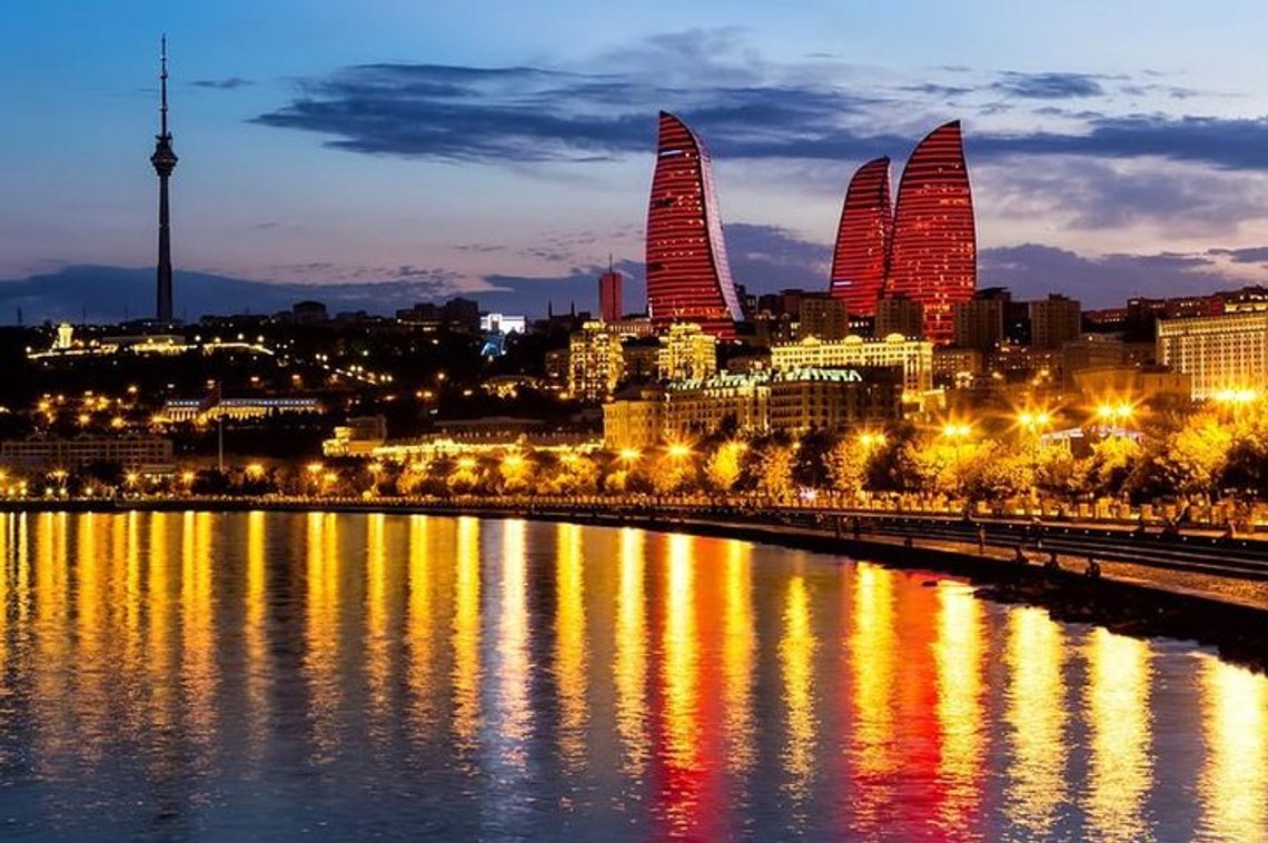 Baku er hovedstaden i Azerbajdsjan, hvor myndighetene truer med å invadere Armenia. Foto: TripAdvisor Baku er hovedstaden i Azerbajdsjan, hvor myndighetene truer med å invadere Armenia. Foto: TripAdvisor