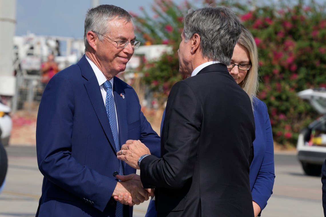 Ambassador to U.S. Michael Herzog, left, welcomes, Secretary of State Antony Blinken upon his arrival at Ben Gurion Airport in Tel Aviv, Israel, Thursday Oct. 12, 2023. President Joe Biden is dispatching his top diplomat to Israel on an urgent mission to show U.S. support after the unprecedented attack by Hamas militants. (AP Photo/Jacquelyn Martin, Pool) Ambassador to U.S. Michael Herzog, left, welcomes, Secretary of State Antony Blinken upon his arrival at Ben Gurion Airport in Tel Aviv, Israel, Thursday Oct. 12, 2023. President Joe Biden is dispatching his top diplomat to Israel on an urgent mission to show U.S. support after the unprecedented attack by Hamas militants. (AP Photo/Jacquelyn Martin, Pool)