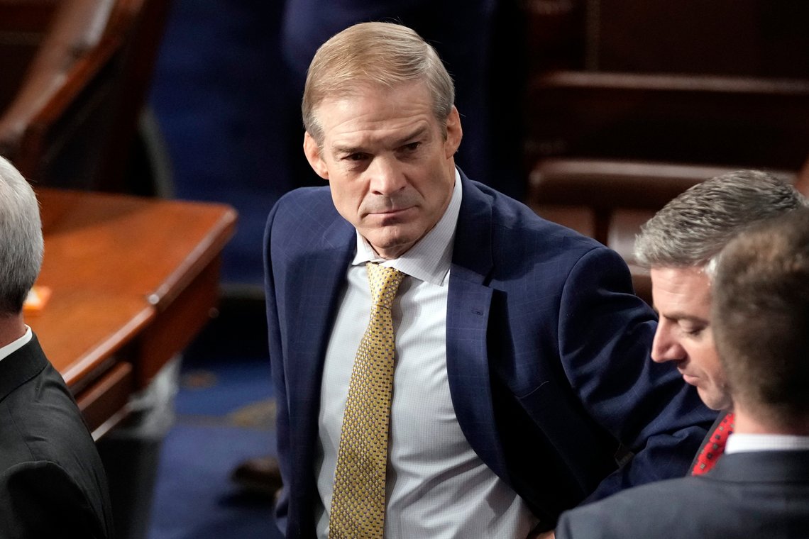 Republikanske Jim Jordan etter den første avstemmingen som ikke ga ham det nødvendige flertallet for å bli den nye lederen for Representantenes hus i den amerkanske kongressen. Foto: Alex Brandon/AP/NTB Republikanske Jim Jordan etter den første avstemmingen som ikke ga ham det nødvendige flertallet for å bli den nye lederen for Representantenes hus i den amerkanske kongressen. Foto: Alex Brandon/AP/NTB