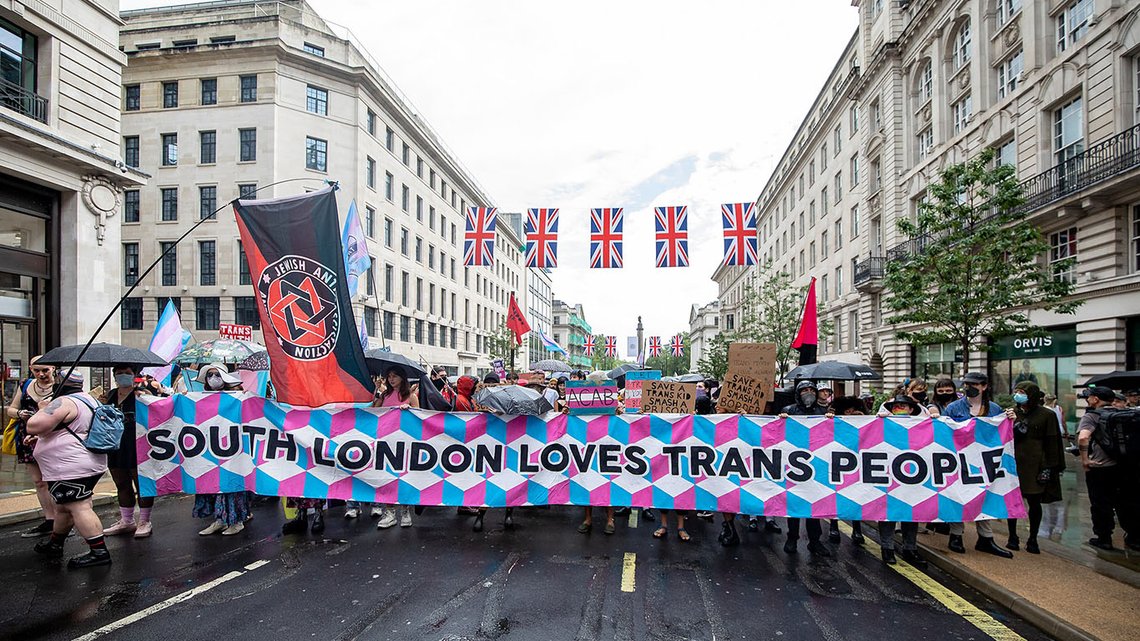 London er mest homo i Storbritannia. Foto fra Trans Pride London 2023 ved Jwslubbock, Wikimedia Commons London er mest homo i Storbritannia. Foto fra Trans Pride London 2023 ved Jwslubbock, Wikimedia Commons