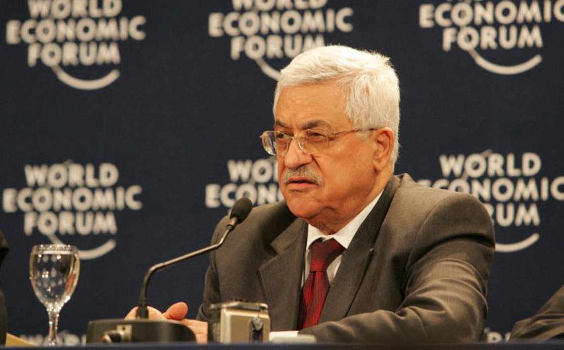 Hamas’ ypperste, Mahmoud Abbas på besøk i Davos. Foto: AbuMazem, Wikimedia Commons CC BY-SA 2.0 DEED Hamas’ ypperste, Mahmoud Abbas på besøk i Davos. Foto: AbuMazem, Wikimedia Commons CC BY-SA 2.0 DEED