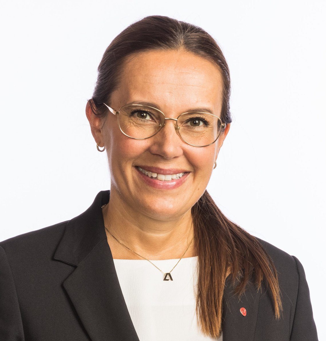 Marianne Sivertsen Næss (Ap), foto fra Stortinget.no. Marianne Sivertsen Næss (Ap), foto fra Stortinget.no.