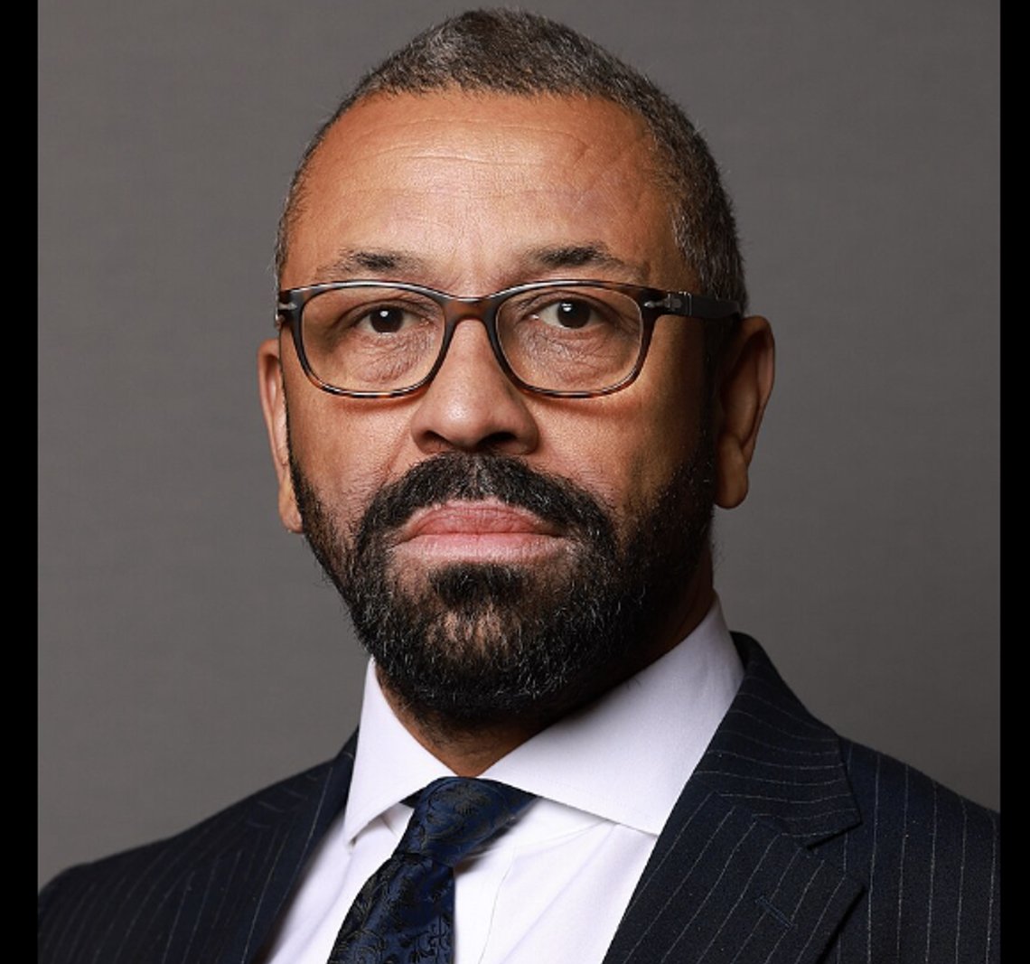 James Cleverly erstattet nylig Suella Braverman som britenes innenriksminister. Foto: Lauren Hurley / No 10 Downing Street/ Wikimedia Commons James Cleverly erstattet nylig Suella Braverman som britenes innenriksminister. Foto: Lauren Hurley / No 10 Downing Street/ Wikimedia Commons