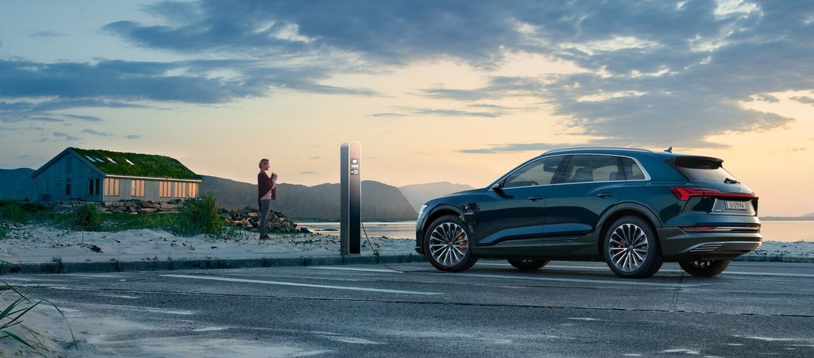 En Audi E-tron ser elegant ut, men regnes ikke som en av de mest pålitelige elbilmerkene, ifølge en ny rapport. Foto: Audi En Audi E-tron ser elegant ut, men regnes ikke som en av de mest pålitelige elbilmerkene, ifølge en ny rapport. Foto: Audi