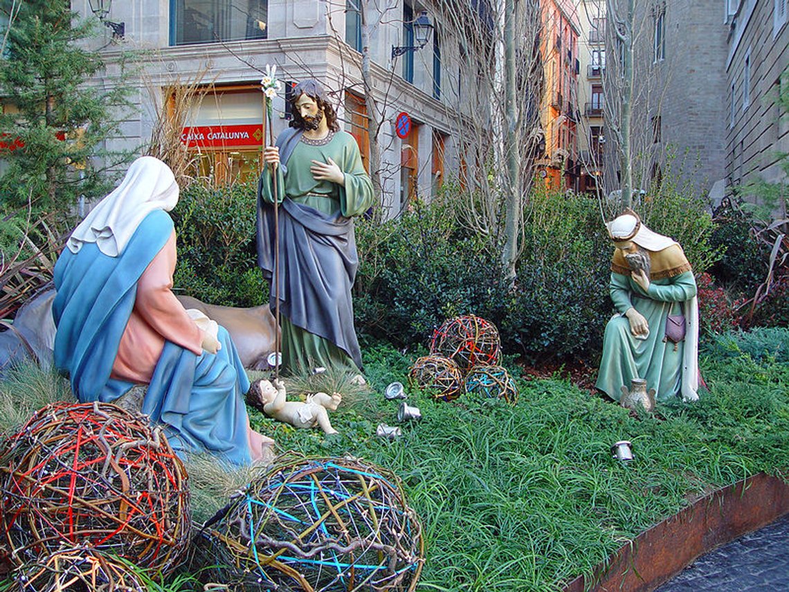 Nativity scene in Barcelona, 1 December 2009. Photo: Wikimedia by Etan J. Tal. Italia i 2009 da verden var nesten normal. Nativity scene in Barcelona, 1 December 2009. Photo: Wikimedia by Etan J. Tal. Italia i 2009 da verden var nesten normal.