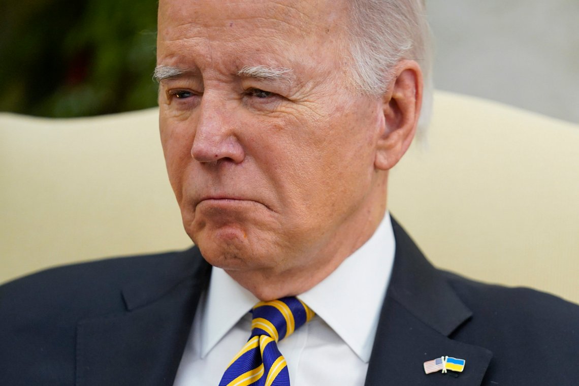 President Joe Biden meets with Ukrainian President Volodymyr Zelenskyy in the Oval Office of the White House, Tuesday, Dec. 12, 2023, in Washington. (AP Photo/Evan Vucci) President Joe Biden meets with Ukrainian President Volodymyr Zelenskyy in the Oval Office of the White House, Tuesday, Dec. 12, 2023, in Washington. (AP Photo/Evan Vucci)