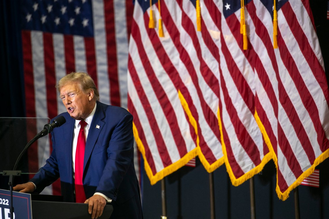 Donald Trump under talen 2. desember på folkemøtet i Cedar Springs, Iowa. Foto: Geoff Stellfox/ The Gazette /AP/ NTB Donald Trump under talen 2. desember på folkemøtet i Cedar Springs, Iowa. Foto: Geoff Stellfox/ The Gazette /AP/ NTB