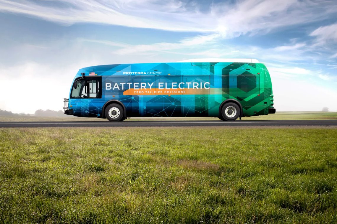 Photo: Proterra elektrisk buss. Tidligere i år begjærte Proterra seg konkurs til tross for en offentlig støtteerklæring fra president Joe Biden så sent som i mars 2022. Photo: Proterra elektrisk buss. Tidligere i år begjærte Proterra seg konkurs til tross for en offentlig støtteerklæring fra president Joe Biden så sent som i mars 2022.